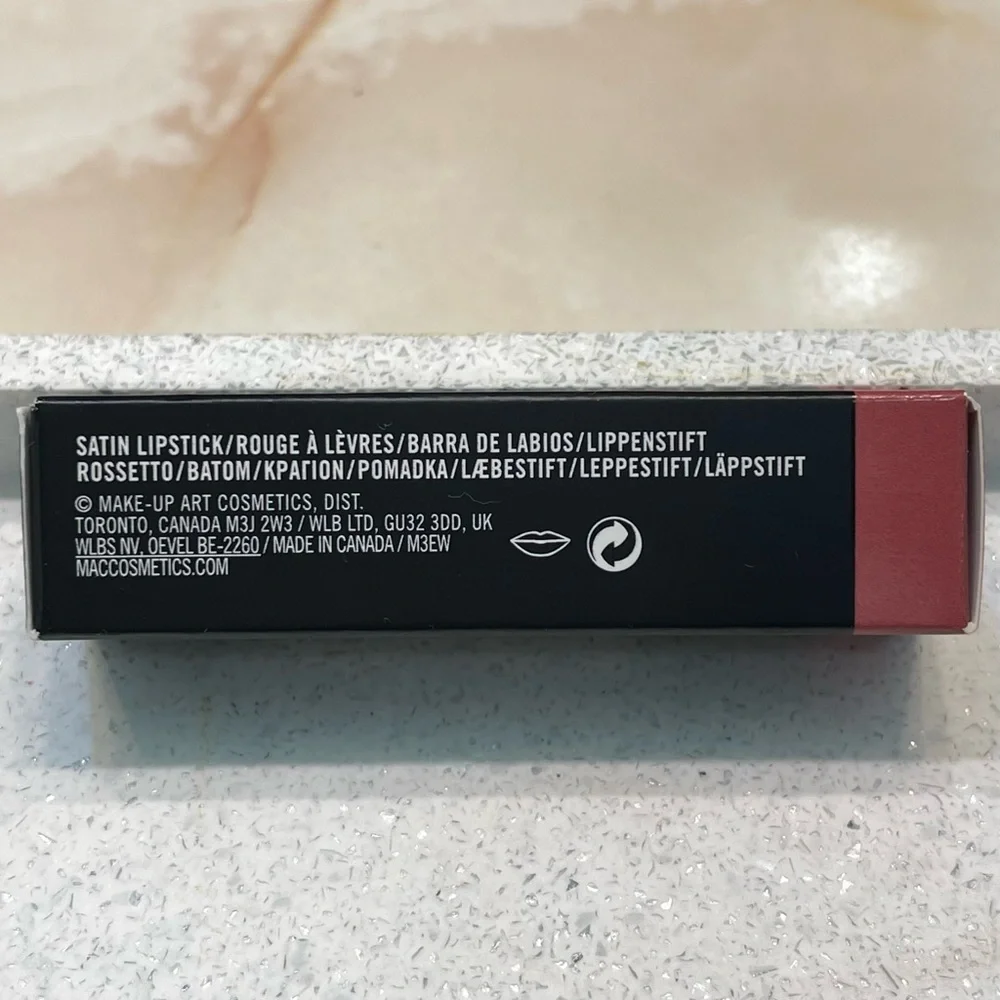 MAC ~ ‘802 BRAVE’ Satin Lipstick ~ Full Size ~ RARE & HTF ~ NIB